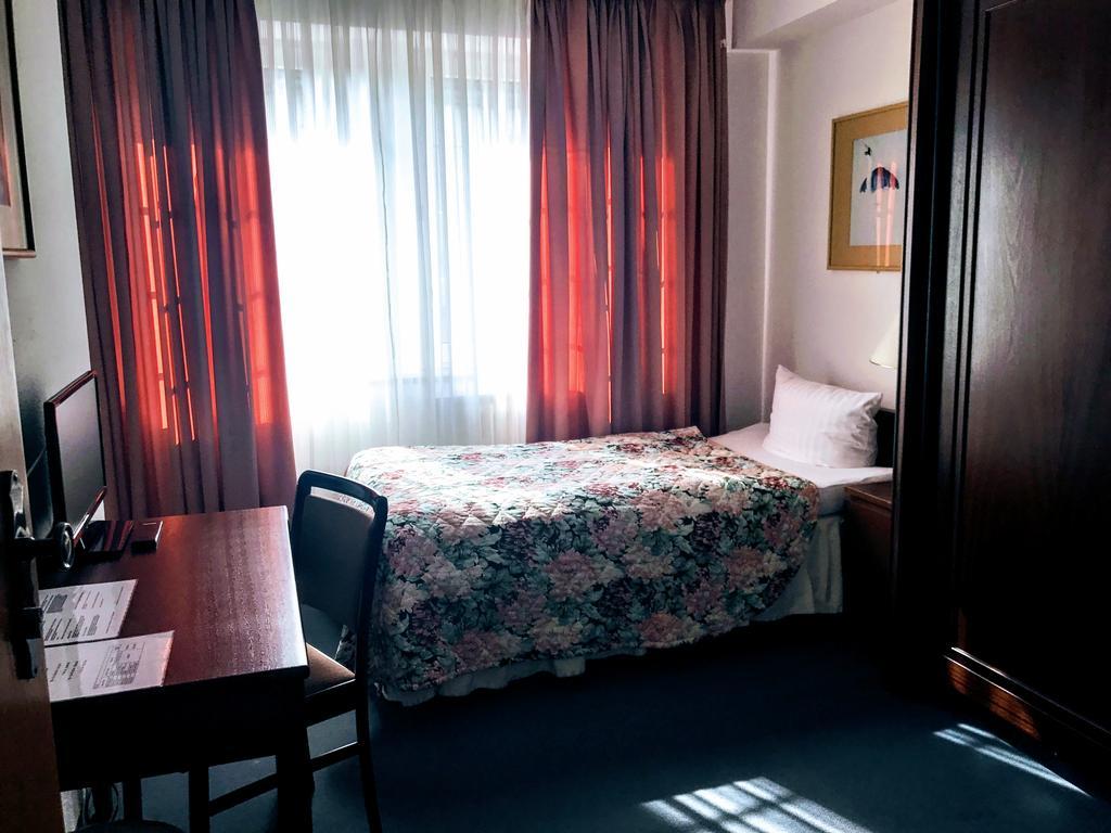 Hotel Koelner Hof Dormagen Exteriör bild
