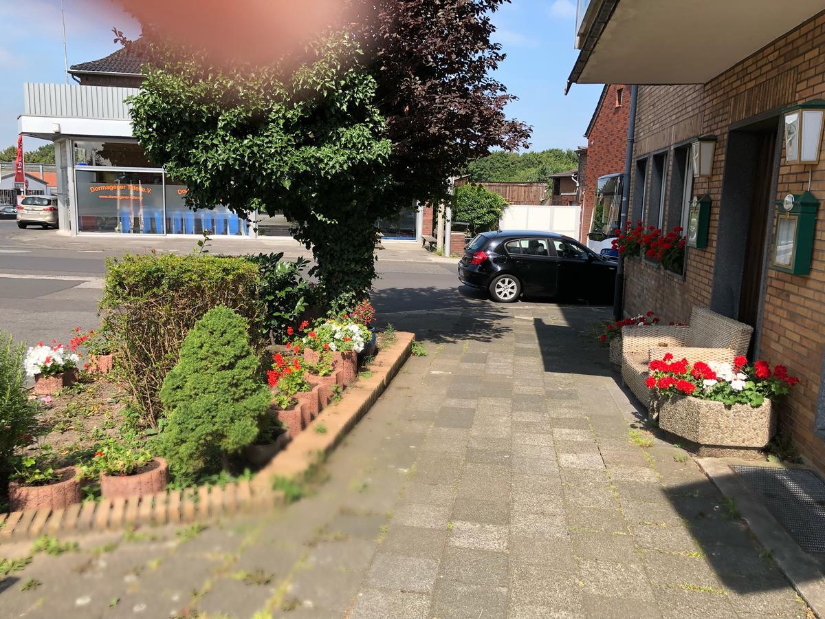 Hotel Koelner Hof Dormagen Exteriör bild